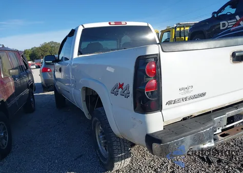 2003 Chevrolet Silverado 2500Hd Ls from USA, damaged, VIN 1GCHK29U03E329710